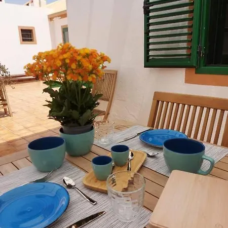 別荘 Puerta Del Sol Casa Ilaria カレタ・デ・フステ